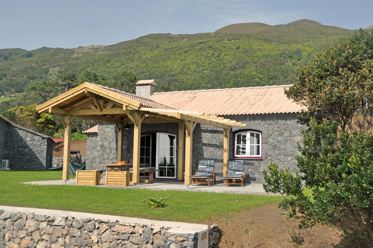 Azorenhaus am Atlantik - Family House Urzelina Exterior foto